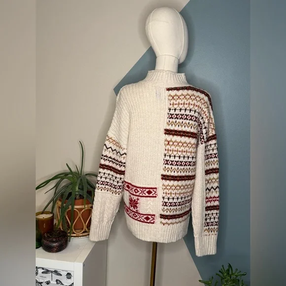 American Eagle Patchwork Fair Isle Sweater Nordic Cable Knit Cream Red Pullover - Picture 5 of 10